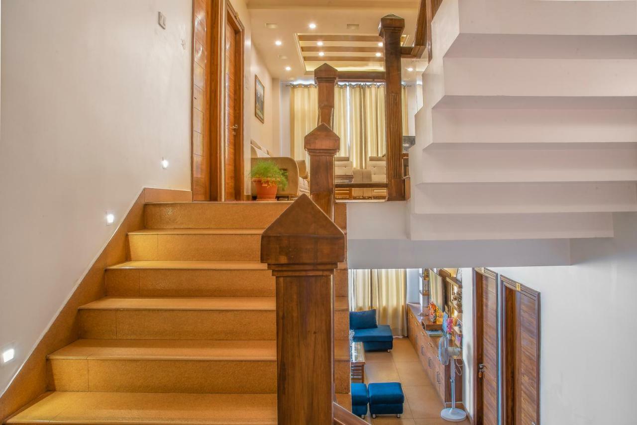 The White Haven Homestay Шимла Экстерьер фото
